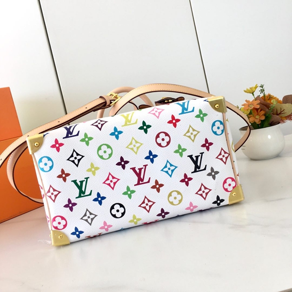 ルイヴィトンバッグ角部分ディテール